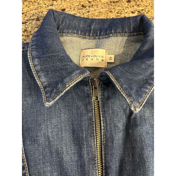 *Gorgeous* ALICE AND OLIVIA Wide Flare Leg Fitted Denim Zip Jumpsuit Size 25 - Picture 3 of 15